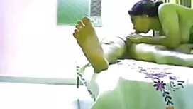 জেস লেমোস তাই গরম যে ...