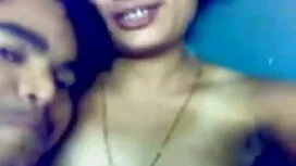 এমা মার্কস এর টেমপ্ল ...