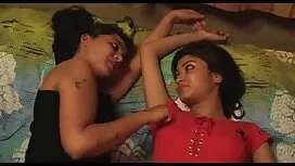 পর্ণ সানি দেওয়াল সে ...