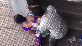 সুন্দরী বালিকা, দুর্ ...