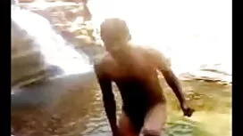 দ্বৈত মেয়ে ও এক পুর ...