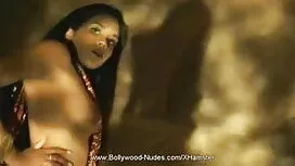 5 প্রীতি জিনতা সেক্স ...