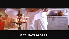 মহিলার দ্বারা হিন্দি ...