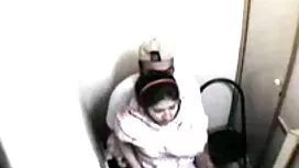 স্বর্ণকেশী, সুন্দরী  ...